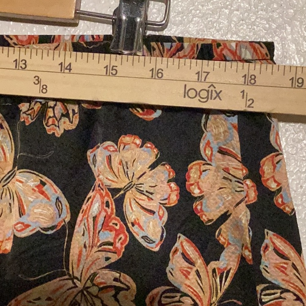 Black Floral Print Wide-Leg Pants - Picture 5 of 15